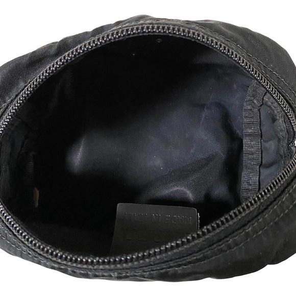 AUTHENTIC VINTAGE PRADA VELA TESSUTO NYLON SMALL ZIP COSMETIC BAG/POUCH, BLACK - Picture 13 of 16